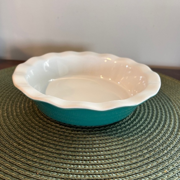WAVY EDGE SMALL PIE PLATE TURQ BLUE STONEWARE PERSONAL 6 1/4” PREOWNED NO FLAWS - Picture 4 of 8